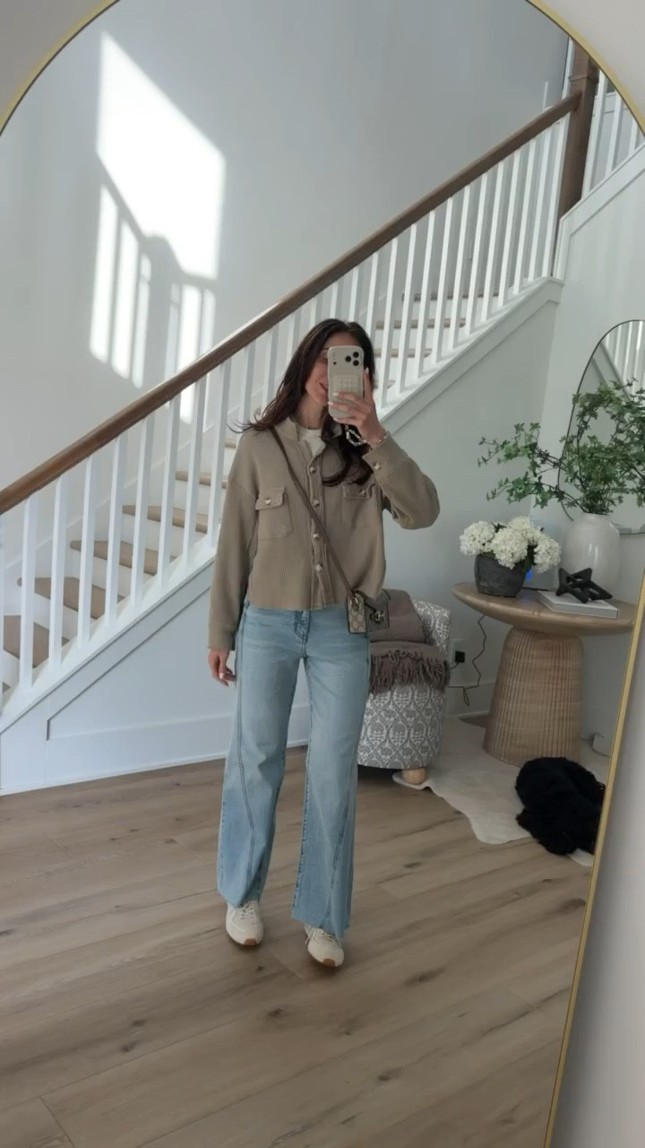 OOTD everyday outfit, spring style, wide leg jeans, gucci bag, annabrstyle

#LTKOver40 #LTKPetite