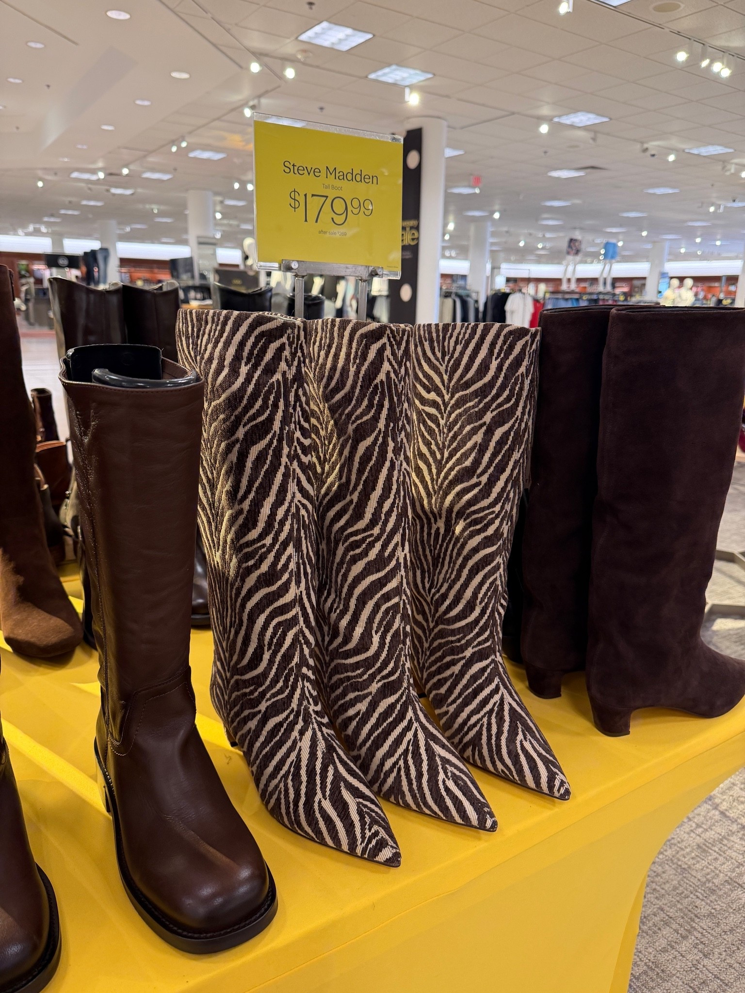 Quite obsessed with these shoes!! Such a statement for the Fall

#LTKootd #LTKSaleAlert