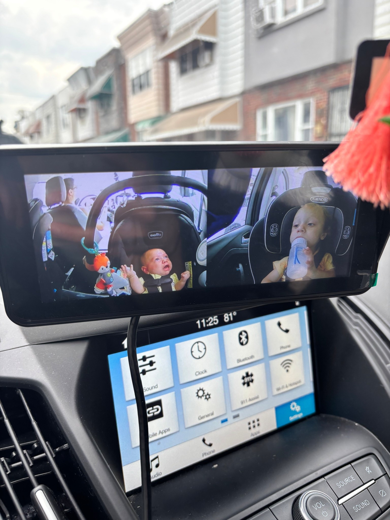 Dual car camera 📷🚙

#LTKFindsUnder50 #LTKKids #LTKBaby