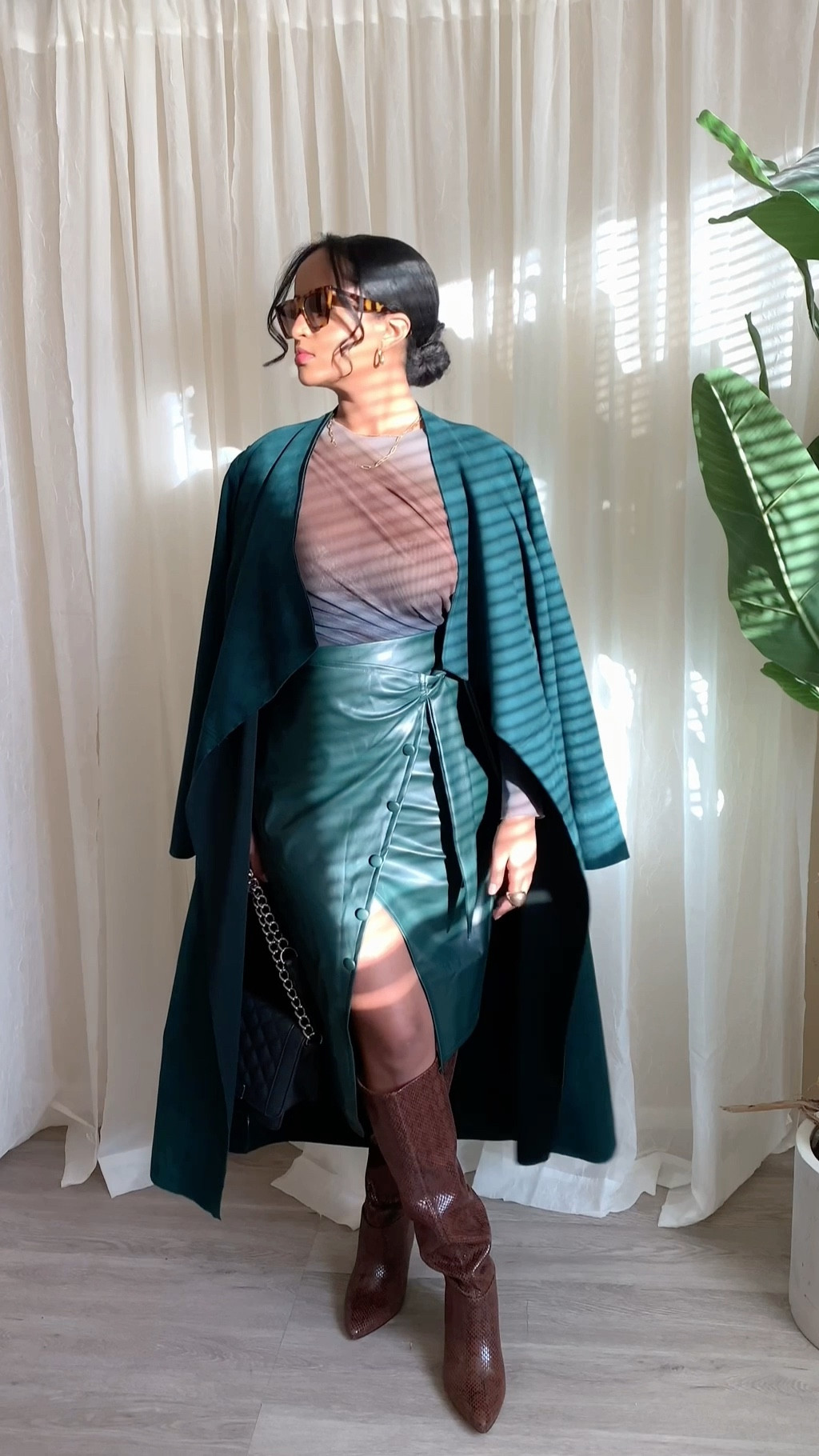 Fall outfits winter outfits street style skirt outfit brown boots outfit 

#LTKstyletip #LTKSeasonal #LTKunder100