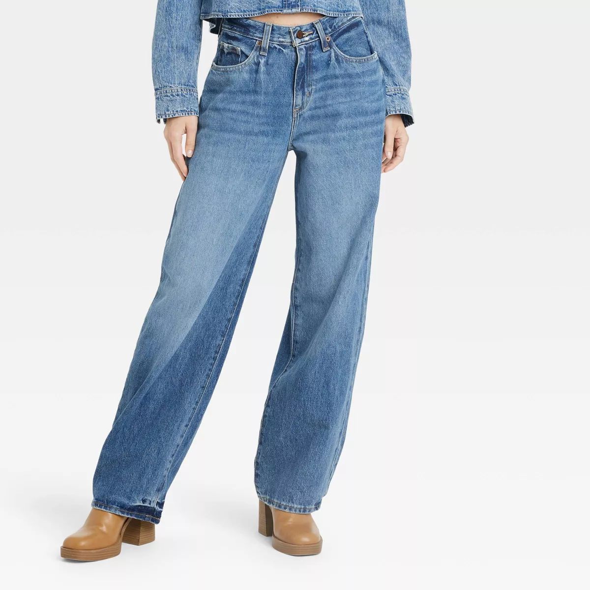 Women's Mid-Rise 90's Baggy Jeans - Universal Thread™ Medium Wash Destroy 0 | Target