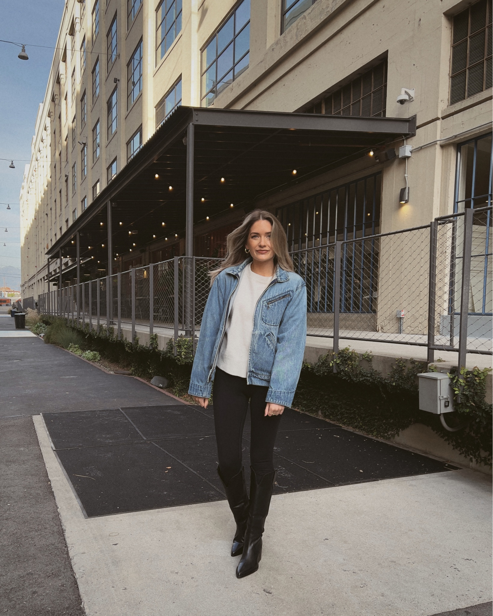 The best way to style cowboy boots 

#LTKshoecrush #LTKfit #LTKFind