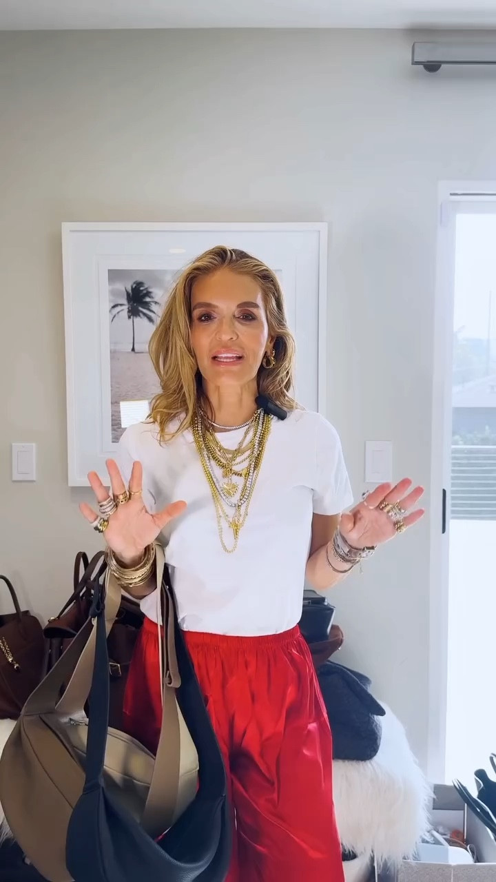 This crossbody/fanny pack is so chic and lightweight 

#LTKGiftGuide #LTKStyleTip #LTKFindsUnder50