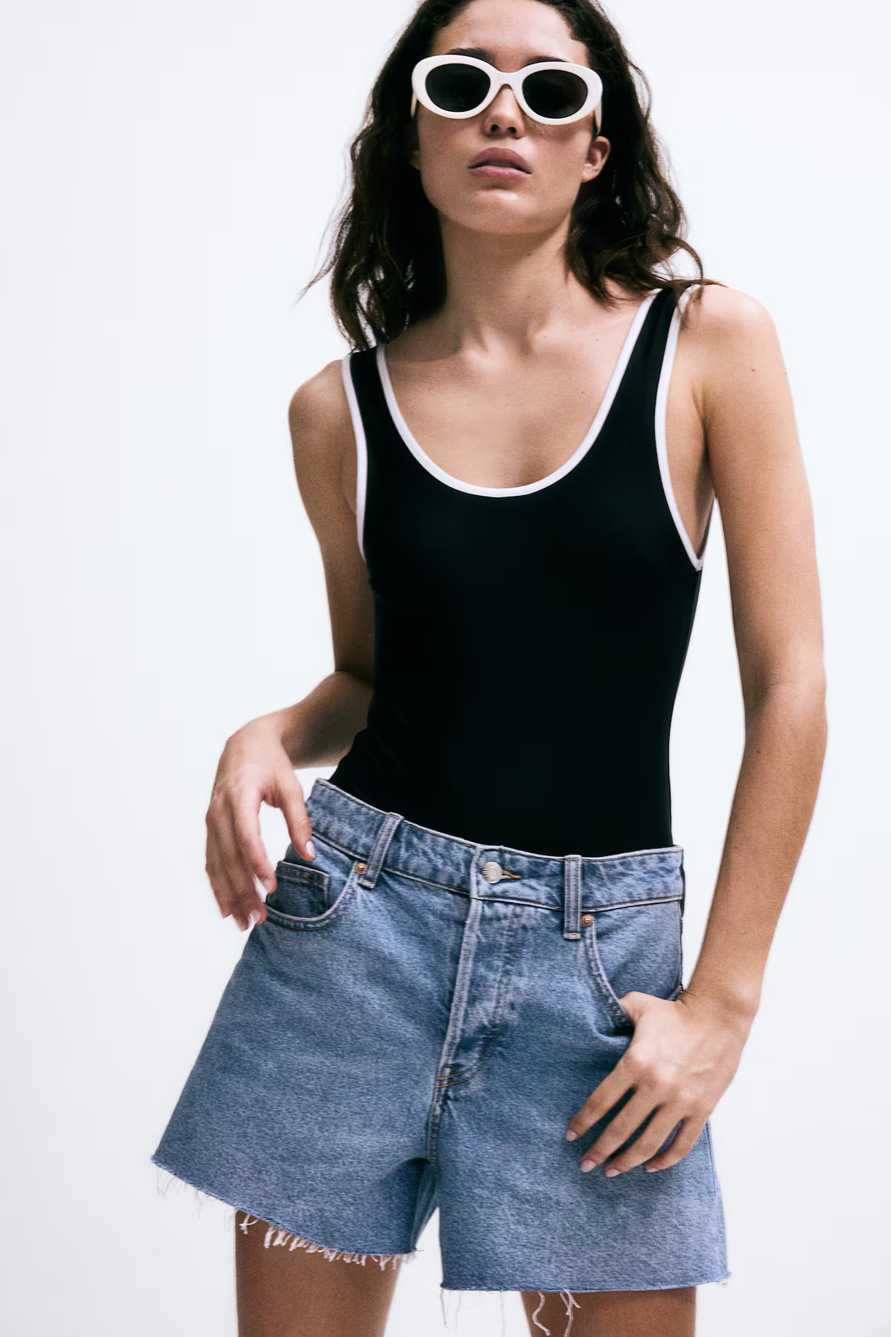Denim shorts - Denim blue - Ladies | H&M GB | H&M (UK, MY, IN, SG, PH, TW, HK)