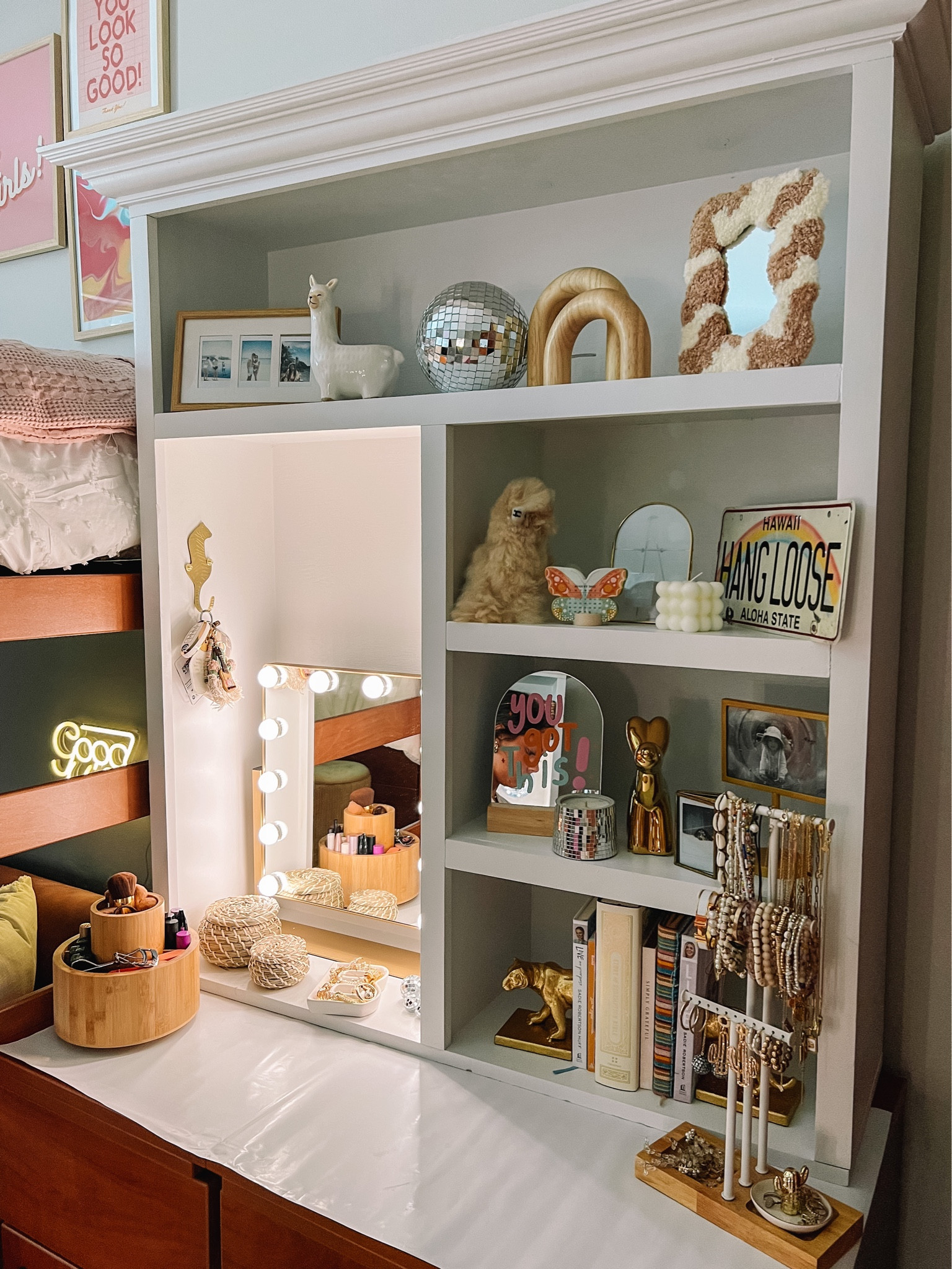 College dorm room details ~ 
will link more!! 
Most of it is from Amazon, Etsy or Home Goods. 

#collegedorm #collegedecor #dormdecor #collegeessentials 


#LTKBacktoSchool #LTKFind #LTKstyletip