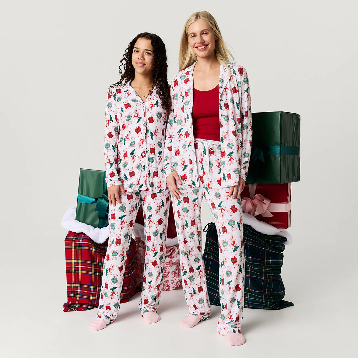 Holiday White Luxe Womens Pajamas | Lachlan | Posh Peanut