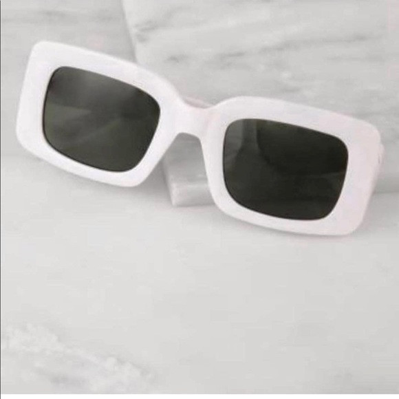 White Retro Sunglasses | Poshmark