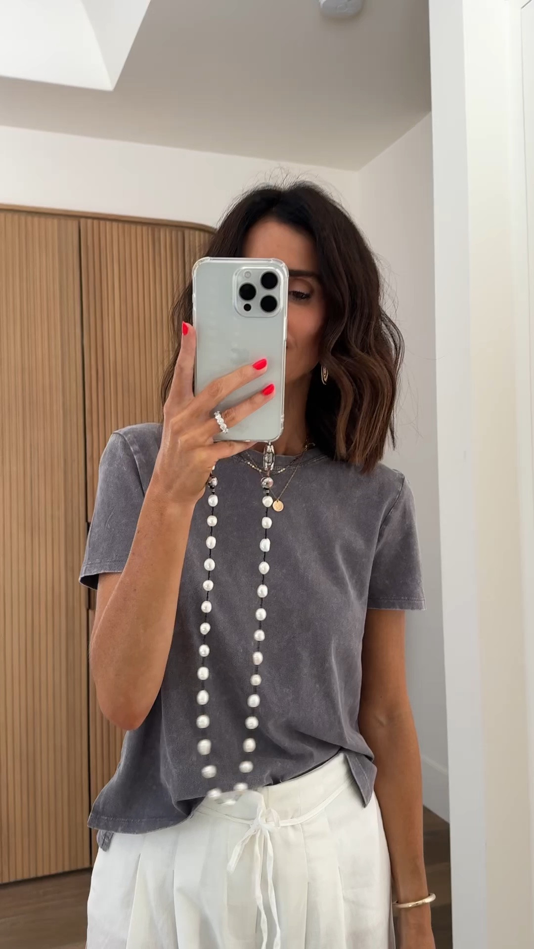 Picked up this tee from @Zara that can be easily paired with some flowy pants or jeans🙌🏼 I’m just shy of 5-7” wearing a size medium in the top and size XS in the pants. #stylinbyaylin #aylin #zara

#LTKgrwm #LTKootd #LTKSeasonal