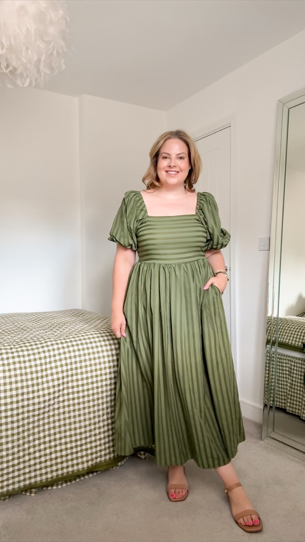 Summer dress, green dress, midsize summer outfit, midsize outfit

#LTKdresses #LTKsummer #LTKmidsize