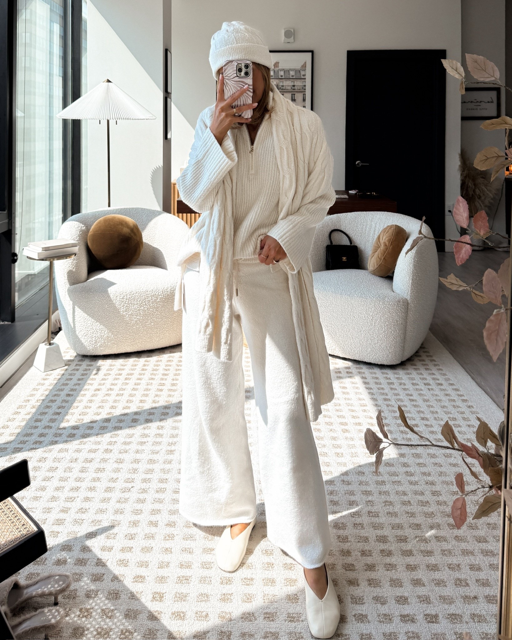 Perfect outfit for a cozy weekend at home or traveling! Hat and scarf are great for gifting season also🎁

#LTKTravel #LTKStyleTip #LTKGiftGuide