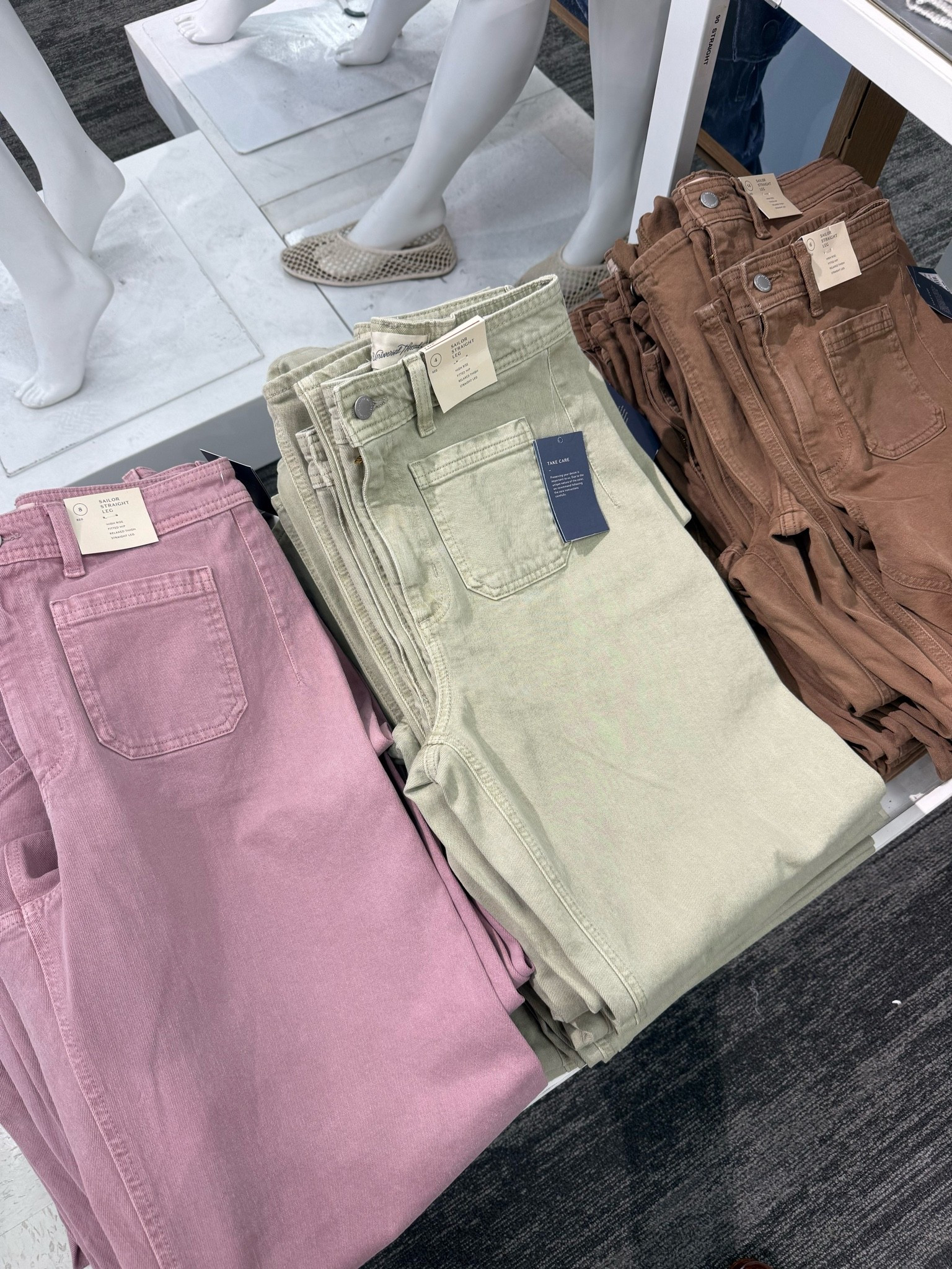 These high rise jeans are the perfect addition to your closet for this fall!

#LTKootd #LTKgrwm #LTKmomlife