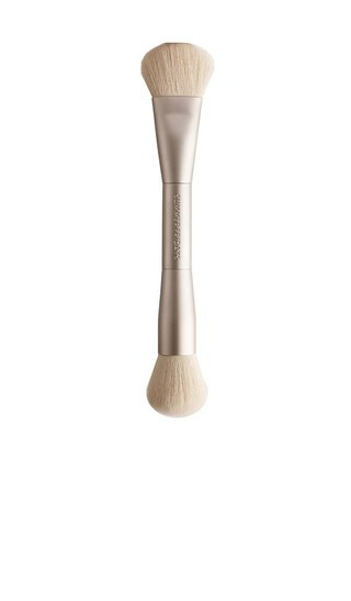 Summer Fridays The Blush Brush in Beauty: NA. | Revolve Clothing (Global)