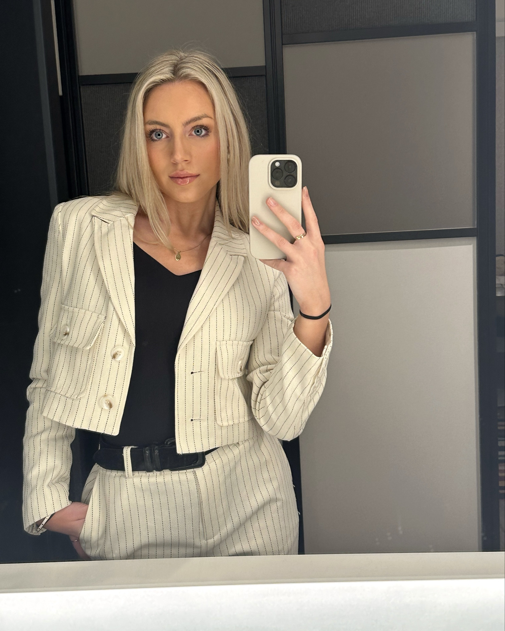 Corporate office ootd #LTKfindsunder100

#LTKWorkwear #LTKU