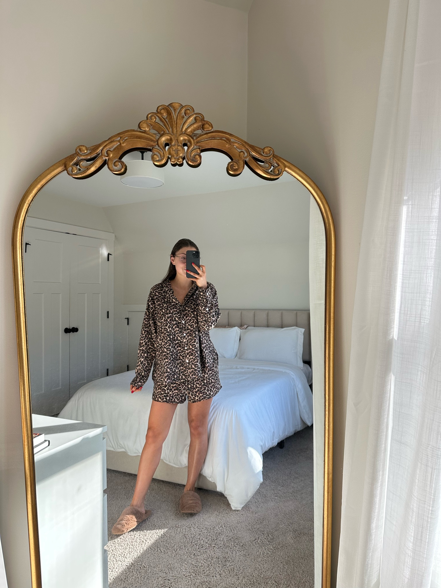 Aerie pajamas on sale for $25 a piece! I’m wearing a size Medium for it to fit oversized/comfy!

#LTKFindsUnder50 #LTKSeasonal #LTKHome