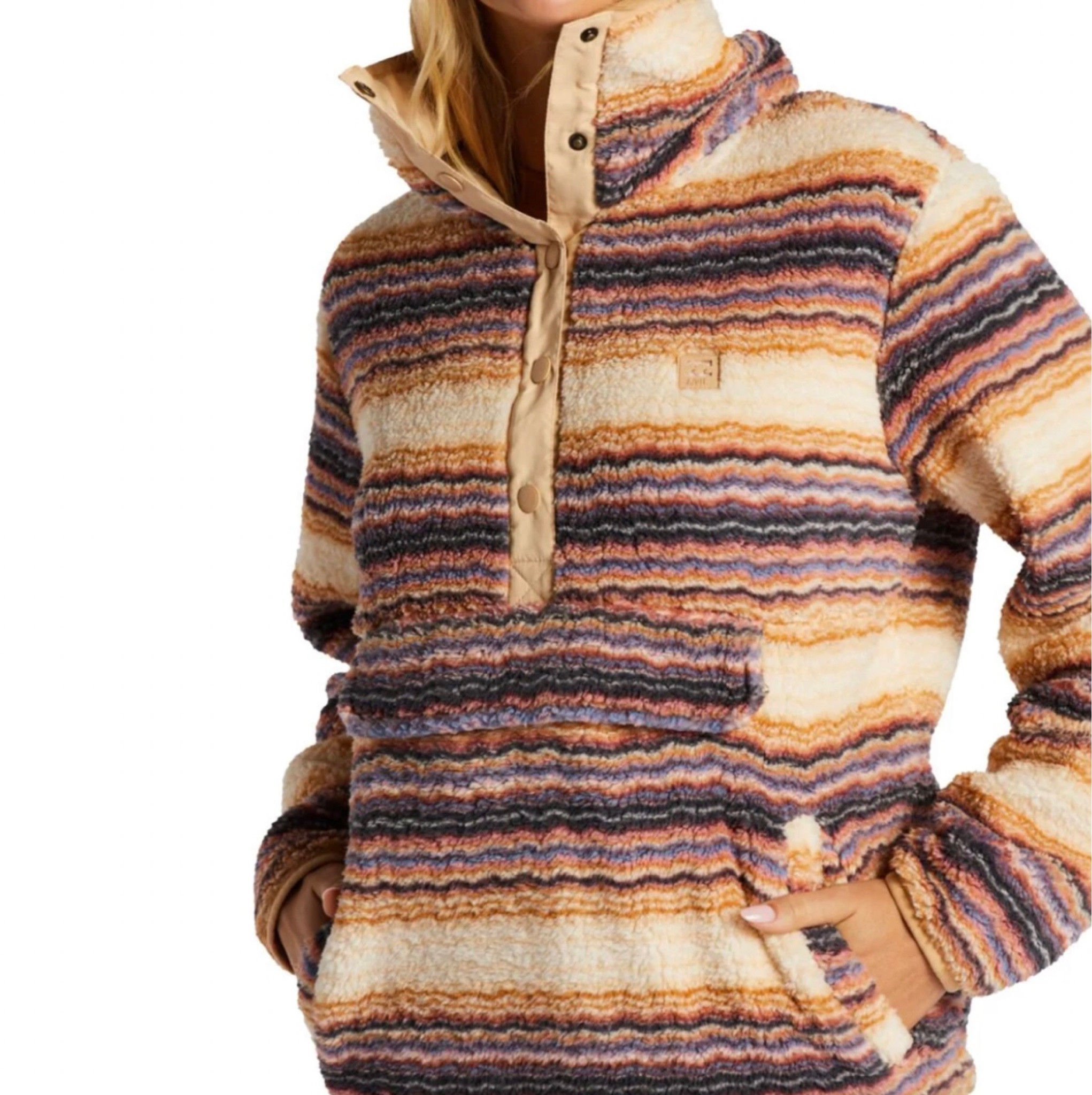 Just the pullover you need for these cooler months! Get 1 full priced item  20% off through 11/6/23. 

#LTKtravel #LTKsalealert #LTKSeasonal