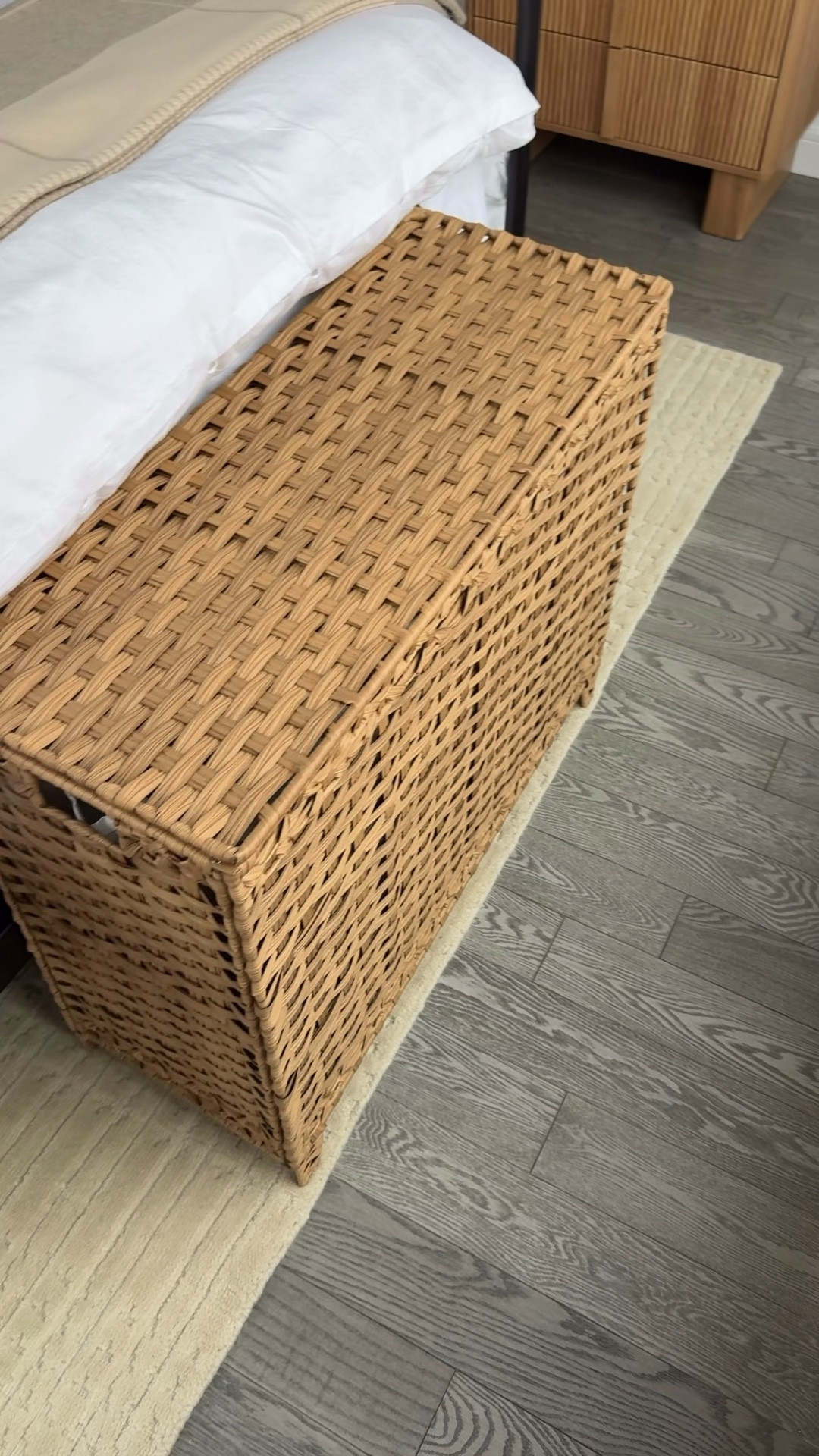 Love a discrete piece of furniture esp when it’s good looking and only $78 

#LTKHome #LTKSaleAlert