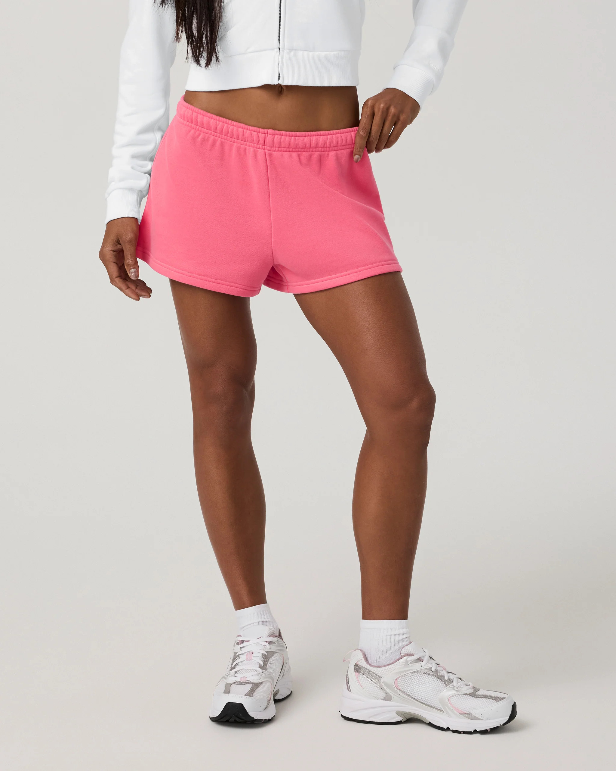 Sedona Retro Short – Women's Sunset Pink Fleece Shorts – Vuori | Vuori Clothing (US & Canada)