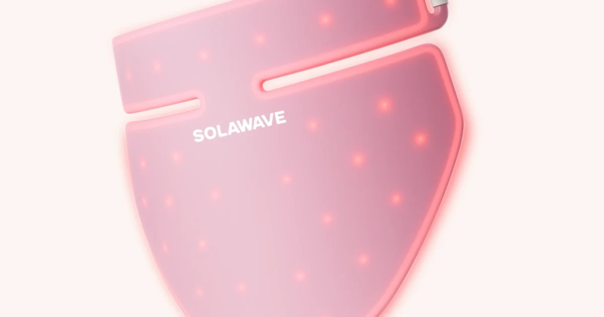 Neck & Chest Pro Light Therapy Mask | Solawave
