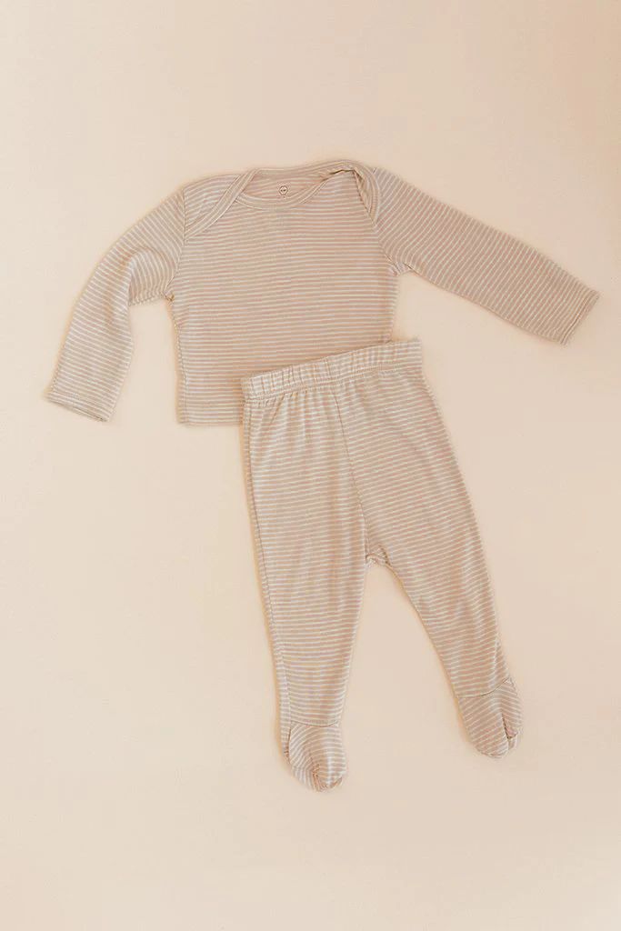 SLEEPER - Neutral Stripe | Solly Baby