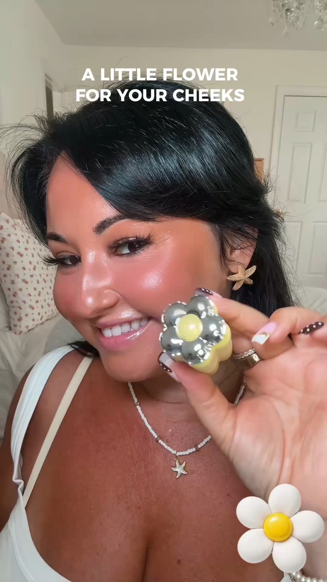 a little bloom for your beauty bag 🌼💛 this Marc Jacobs blush stick gives the prettiest soft flush with the cutest flower packaging. perfect for fresh, glowy everyday makeup ✨

Marc Jacobs Beauty • Marc Jacobs blush • blush stick • cream blush • pink blush • glowy makeup • everyday makeup • luxury beauty • cute makeup • beauty finds

#LTKBeauty