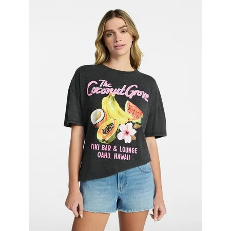 No Boundaries Washed Graphic Boyfriend Tee Women s and Women s Plus | Walmart (US)