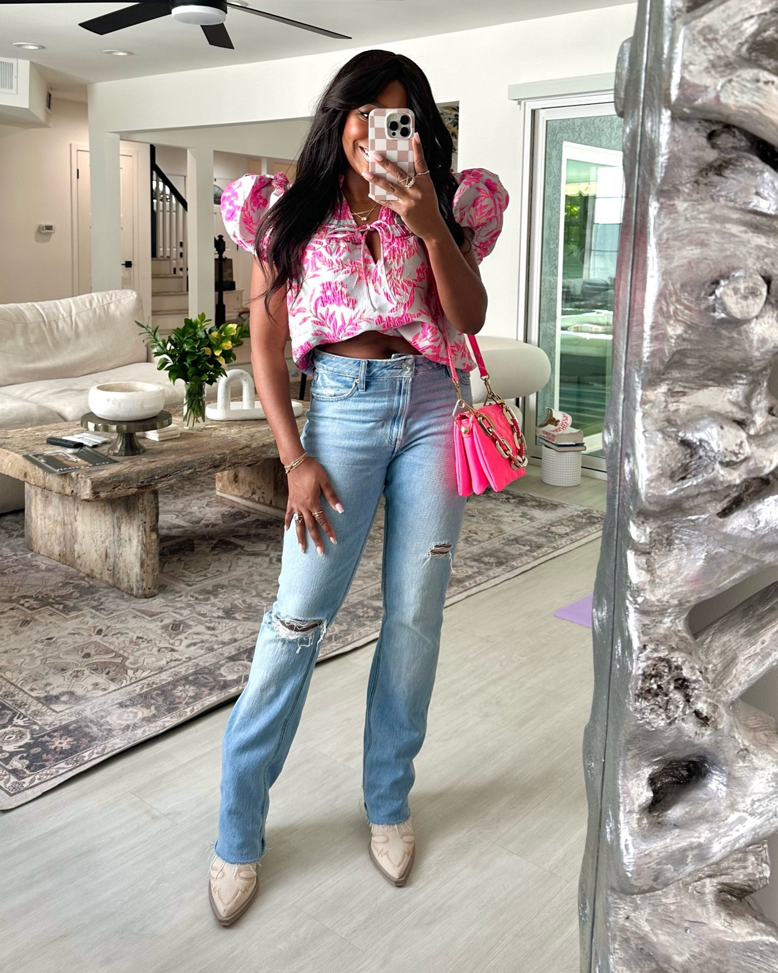 Top: size medium (WILEY15) for 15% off! 

Floral top, spring tops, spring shirt, spring outfit, transitional spring outfit, light wash jeans, light wash denim, distressed jeans, distressed denim, while cowboy boots, cream cowboy boots, cowgirl boots, Maurices, buddy love, Whitney wiley, statement top, pink top, pink shirt, 