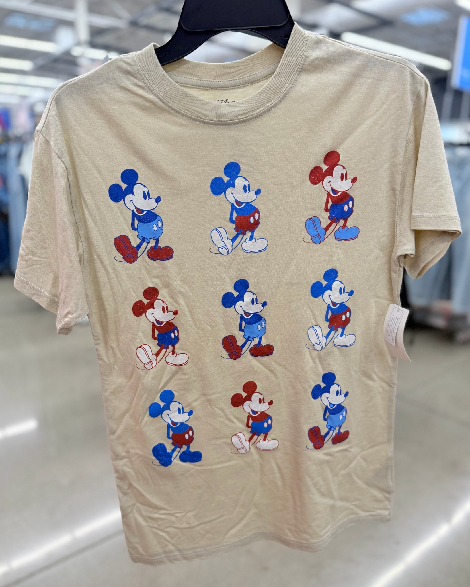Walmart ✨ women’s new graphic tees

#LTKgrwm #LTKootd #LTKU