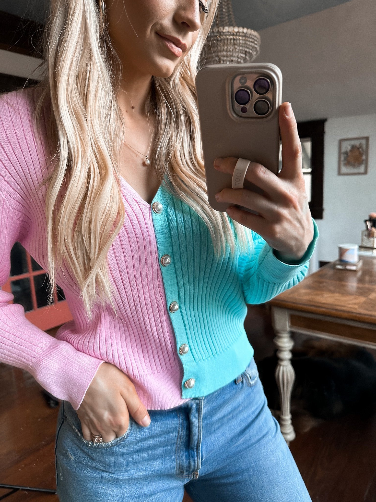 Pearl button cardigan, use ALEXISPAIGE for 15% off


#LTKFind