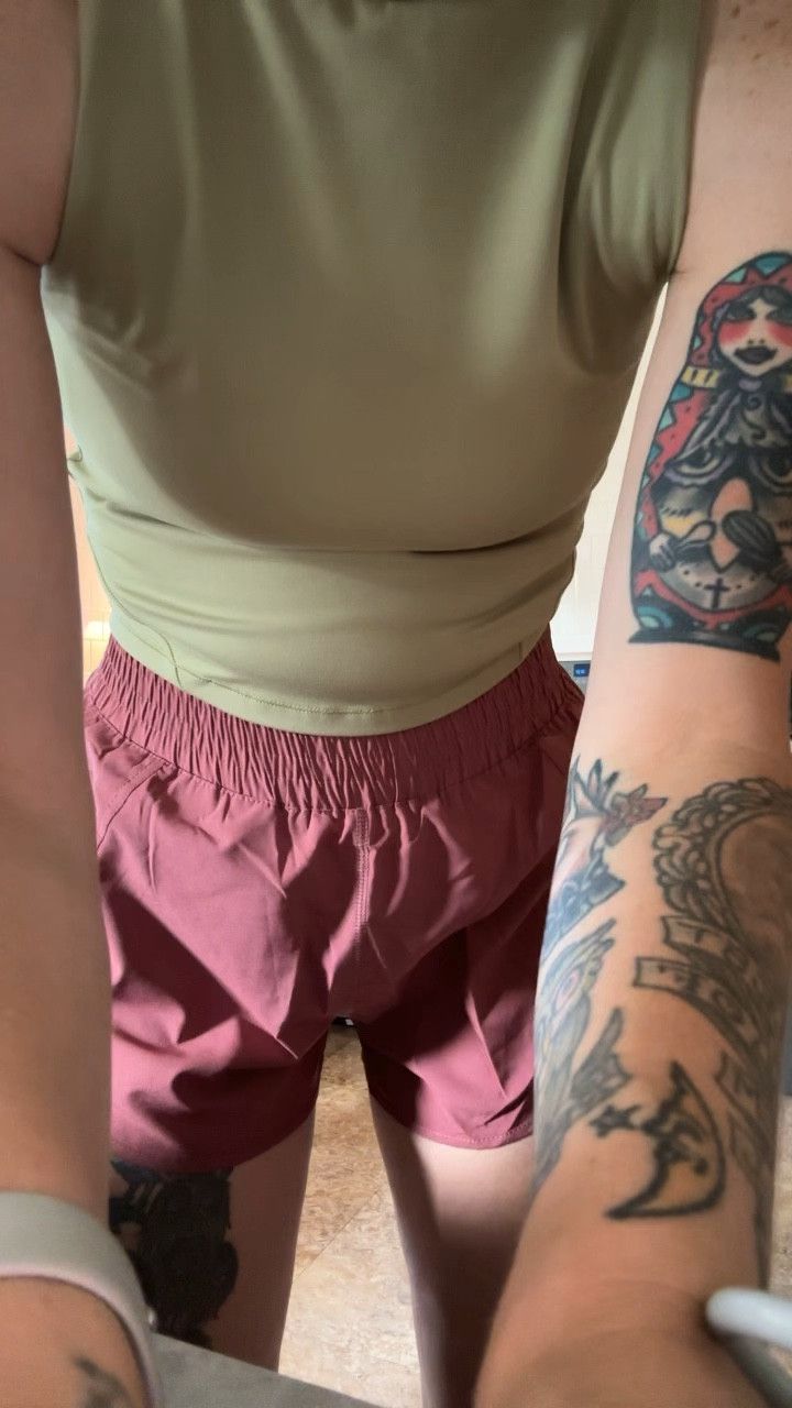 Wearing a medium! 

#LTKVideo #LTKFitness #LTKActive