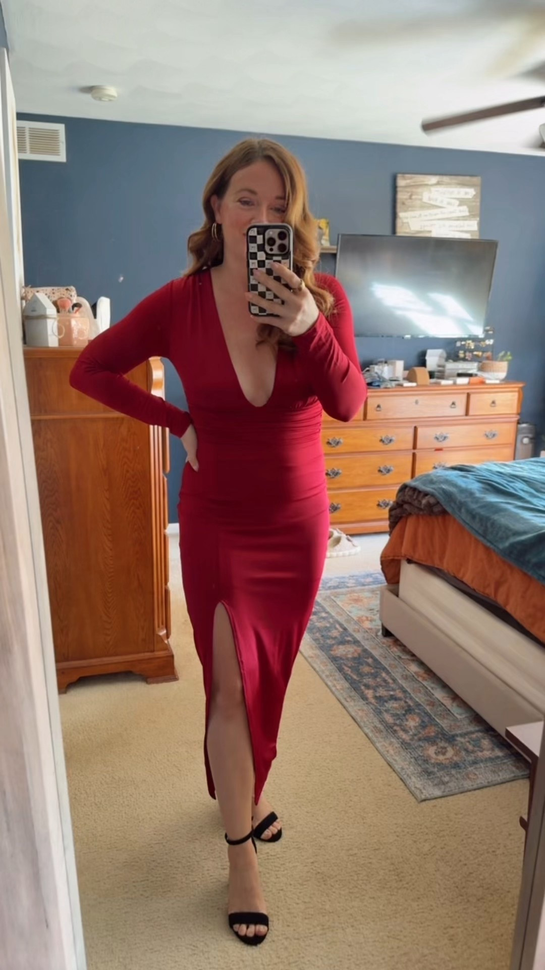A fantastic stretchy dress for a fancier event! The top does stay really well and I’m wearing a small but you ca 100% add fabric tape to ensure everything stays where it should! 

#LTKHoliday #LTKootd #LTKFindsUnder100