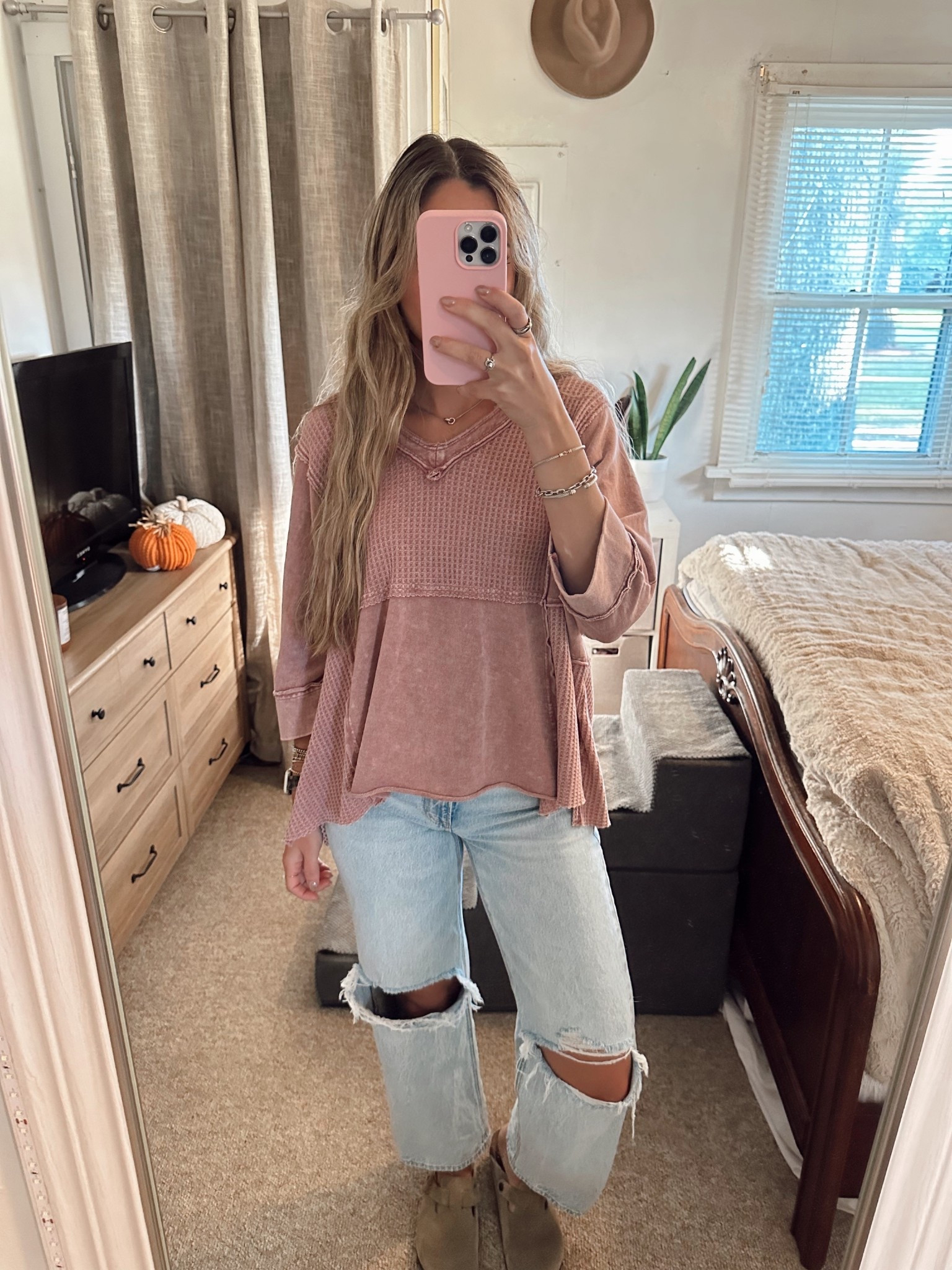 the american eagle jeans are definitely one of my favorites🫶🏼 

#LTKOver40 #LTKSeasonal #LTKStyleTip