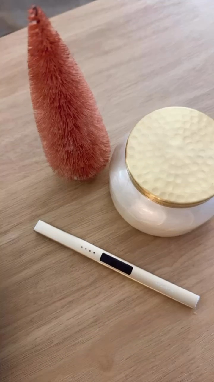 This electric lighter is such a good stocking stuffer! 



Loverly grey, gift guide, gifts for her, gifts for him, stocking stuffer  

#LTKHoliday #LTKGiftGuide #LTKSeasonal