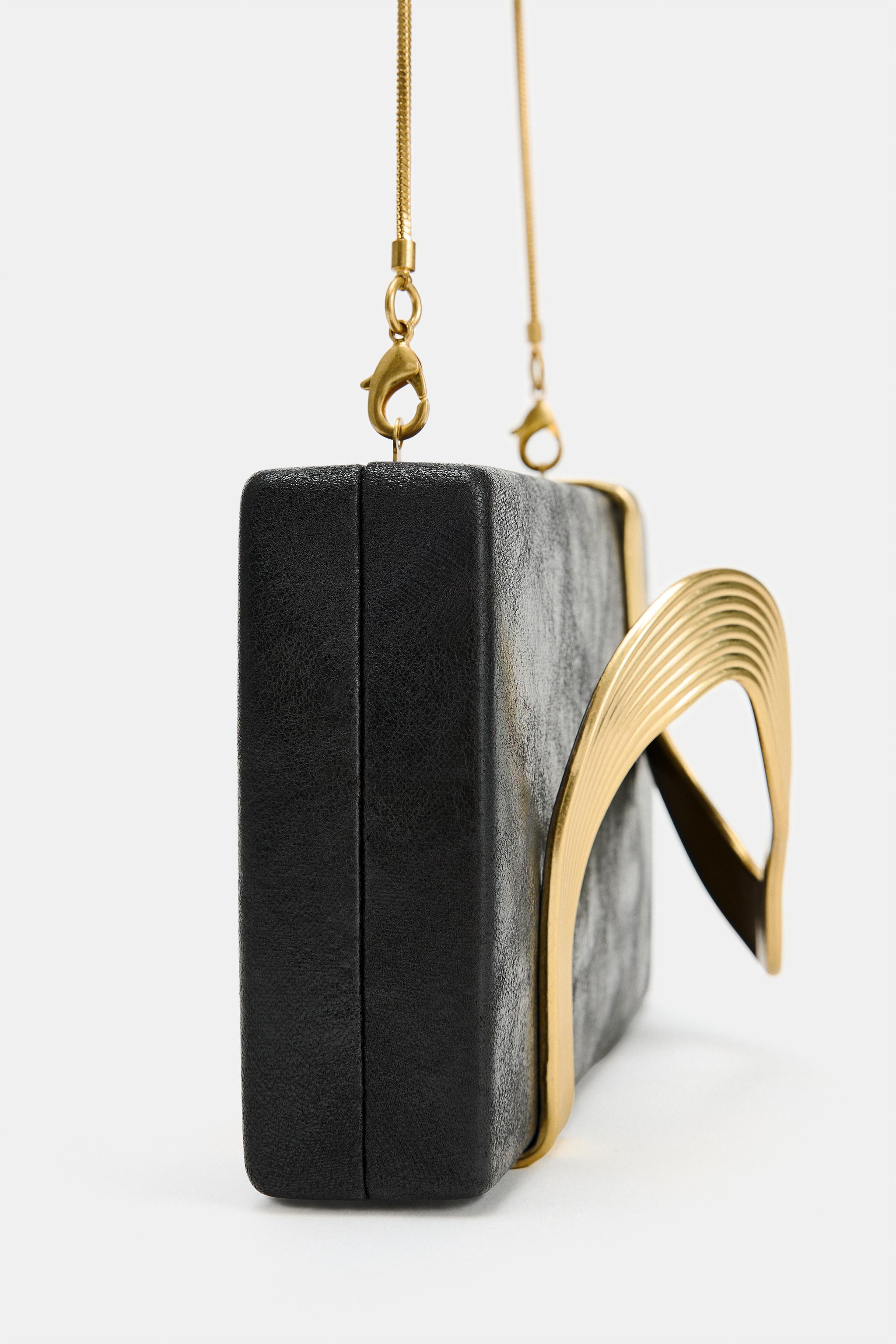 METALLIC DETAIL CLUTCH | Zara US