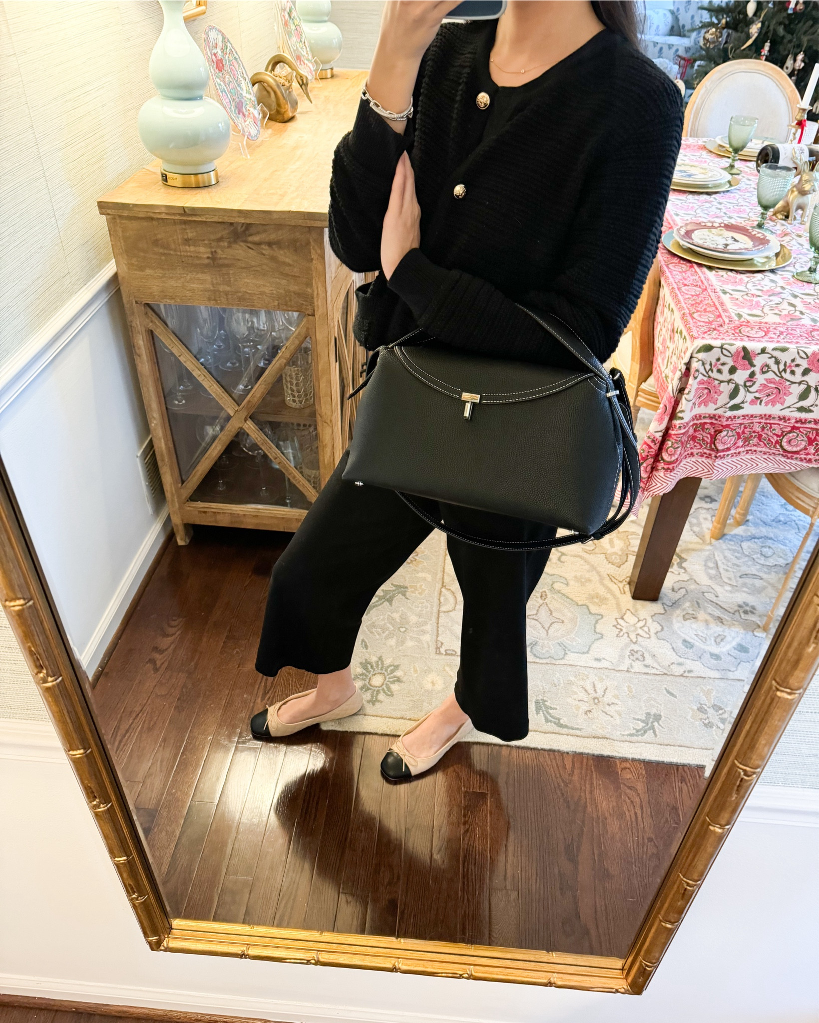 This Amazon look for less is sooo good. Also comes in brown and taupe

#LTKStyleTip #LTKFindsUnder100