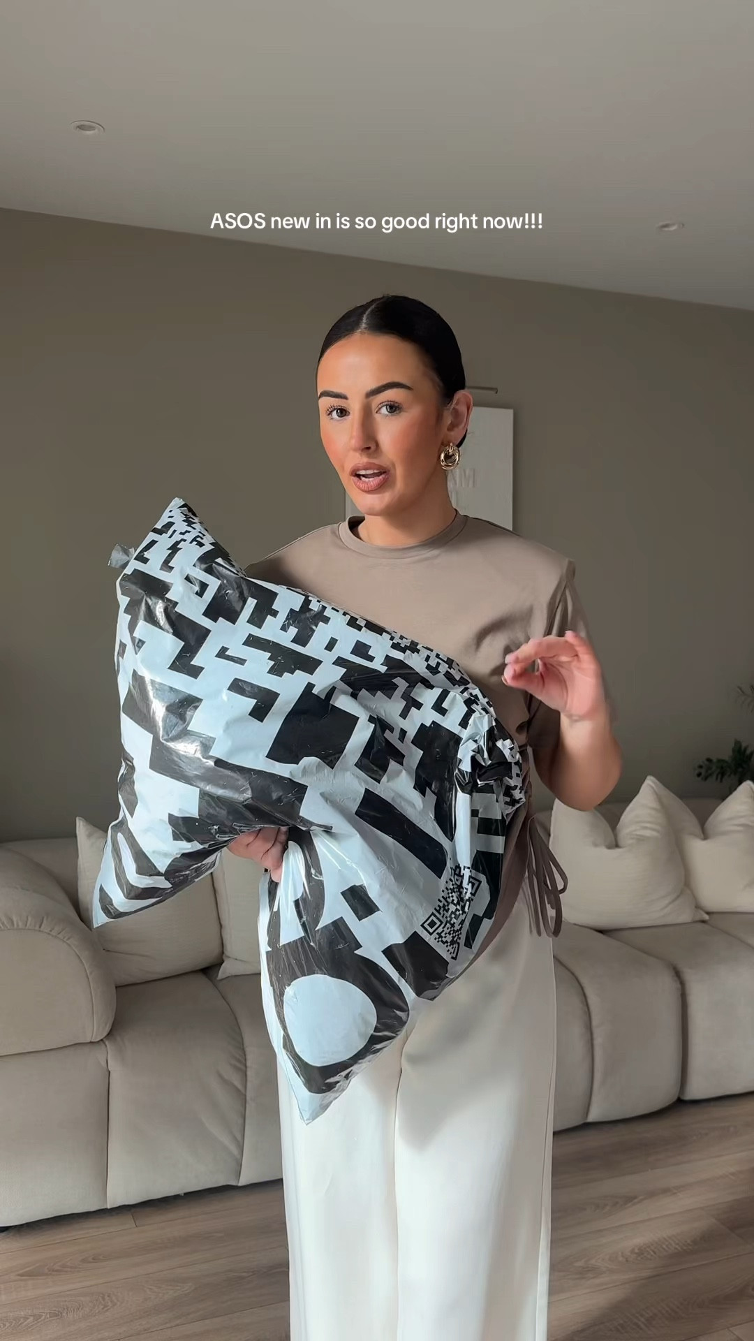 Spring jackets from ASOS 💛

ASOS, spring jackets, spring outfits, trench coat, funnel neck jacket, white jeans, satin trousers, ASOS jacket

#LTKspring #LTKuk #LTKeurope