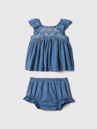 Baby Embroidered Denim Outfit Set | Gap (US)