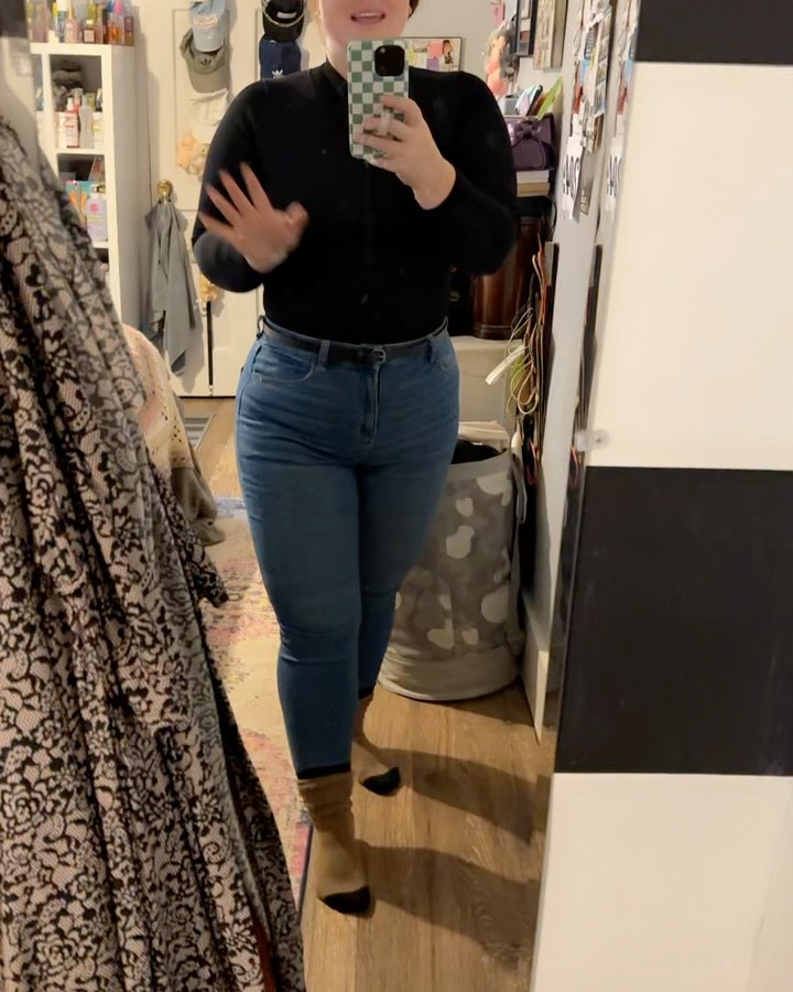 An easy, comfortable outfit for today that always feels classic. 

A favorite OQQ bodysuit from Amazon, paired with some of my old, trusty high waisted American Eagle jeans. I like to pair it with a skinny belt and today I added my Guess jacket and Ugg boots since it’s a pretty cold and snowy day. 

The best part is I have completely finished my Christmas shopping!!! 🙌🏻

#LTKHoliday #LTKMidsize #LTKOver40