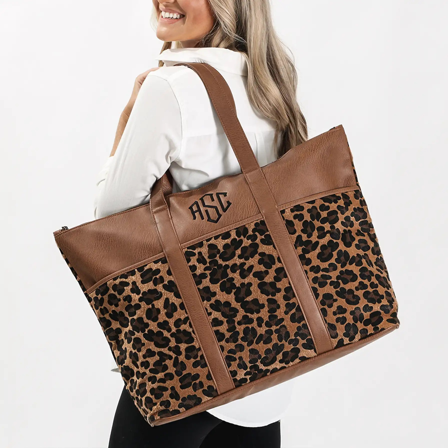 Monogrammed Leopard Pocket Tote | Marleylilly