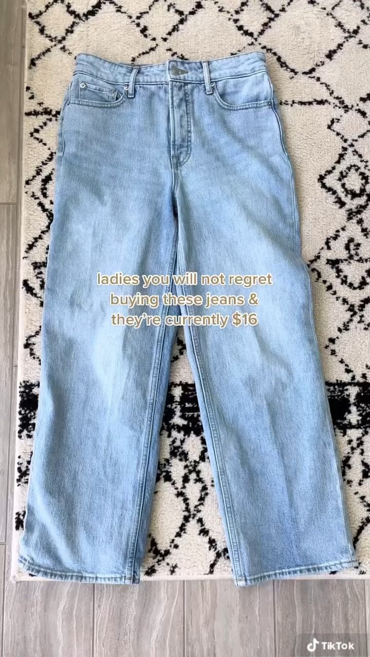 I grab for these probably the most! #walmartfashion @walmart

#LTKunder50 #LTKsalealert #LTKstyletip