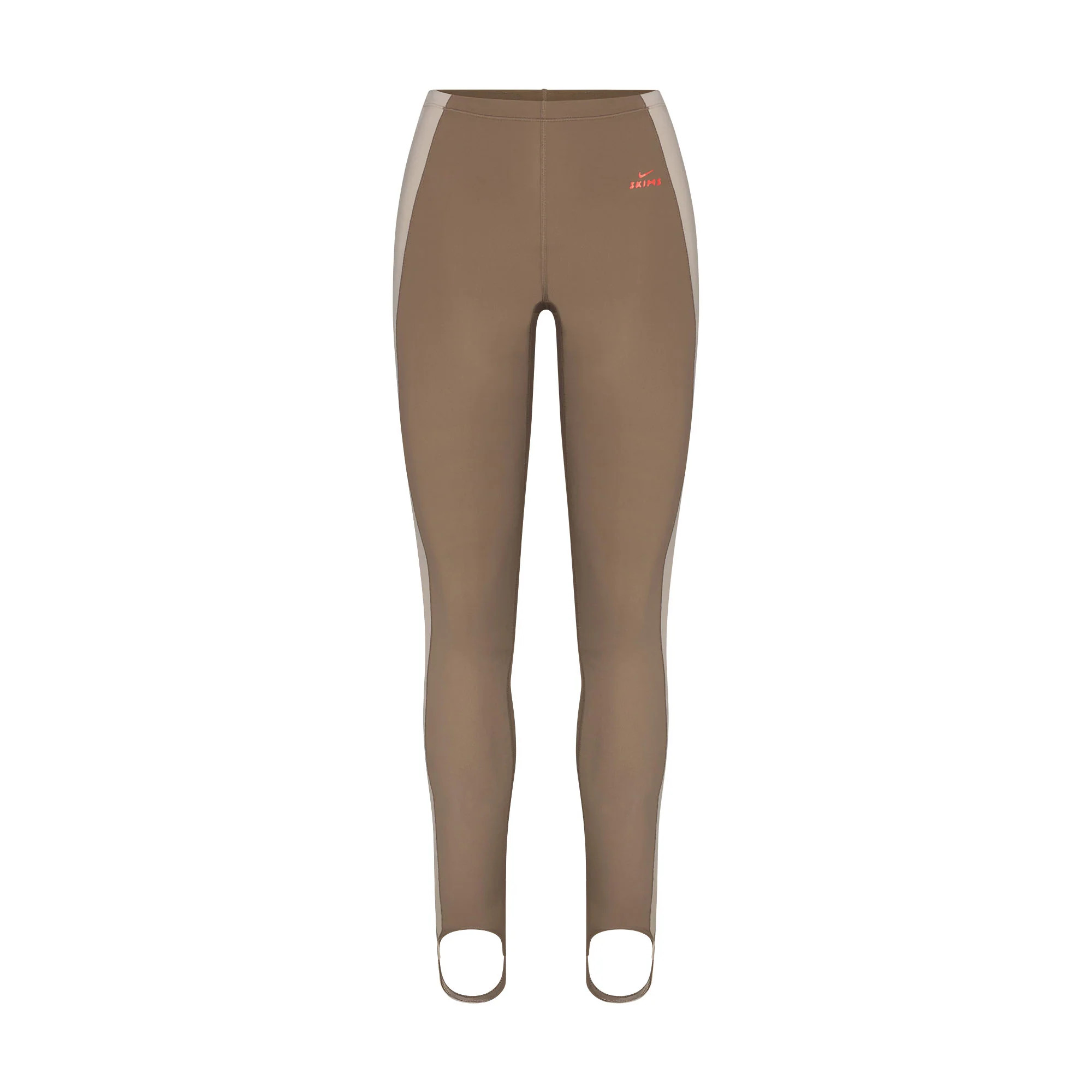NikeSKIMS SHINE DRAWCORD STIRRUP 26" LEGGING | TRUFFLE AND STONE | SKIMS | SKIMS (US)