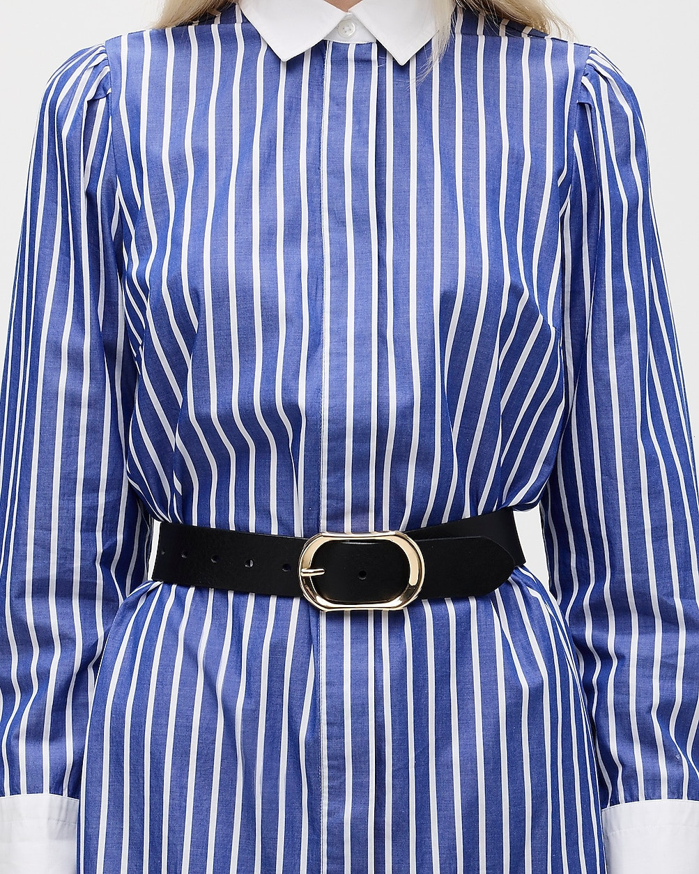 Oval buckle belt in Italian leather | J. Crew US