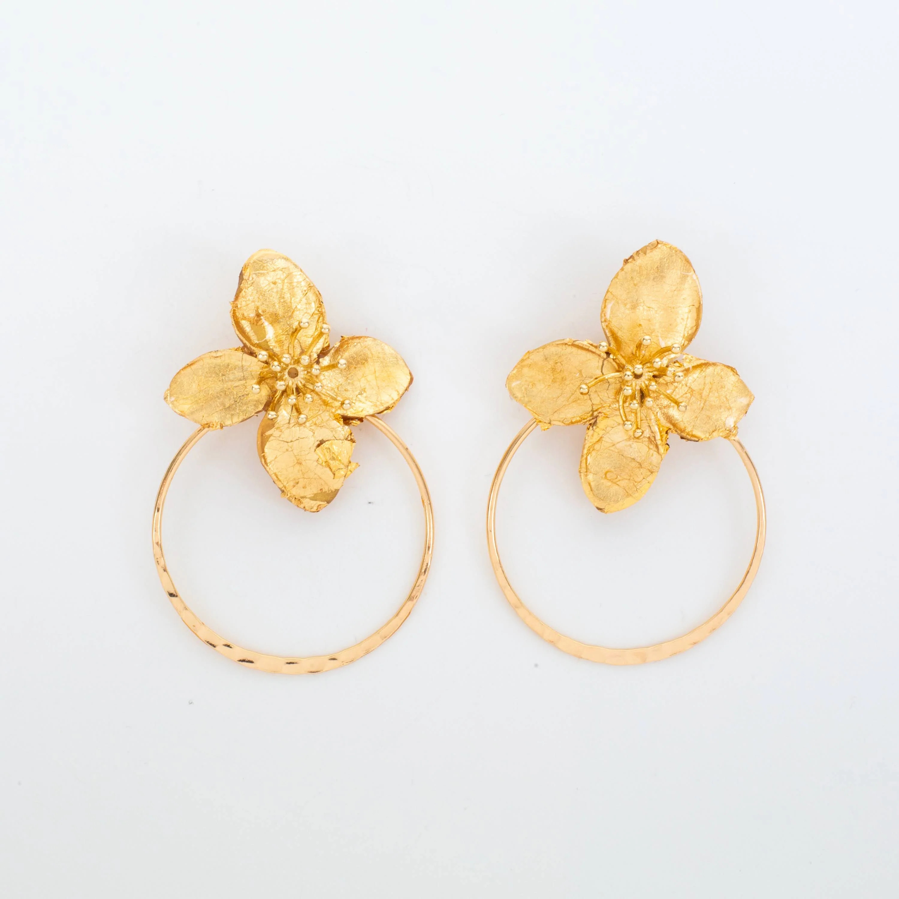 Baia Oversized Floral Hoop | Forlanya