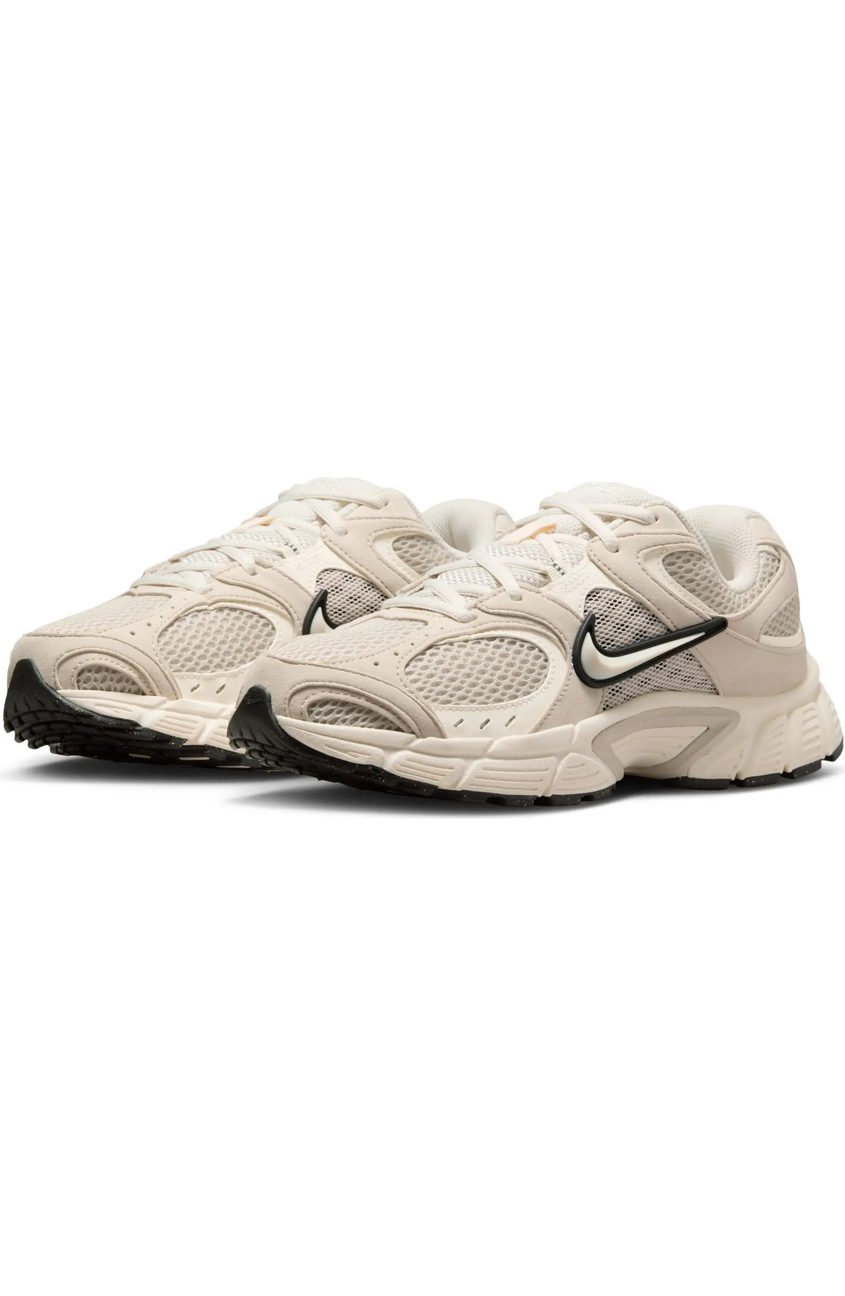 V5 RNR Sneaker (Women) | Nordstrom Rack