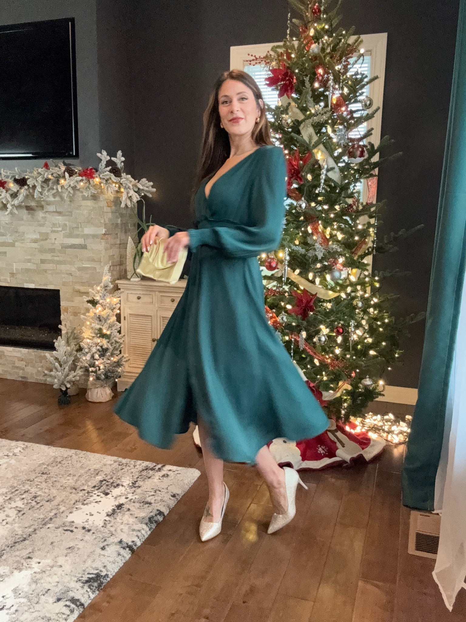 Holiday dress medium

#LTKSeasonal #LTKfindsunder100 #LTKHoliday