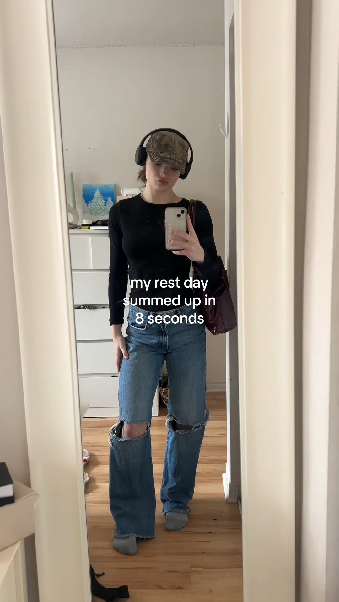 A rest day that actually feels like rest 🤍
Slower mornings, movement without pressure, and letting my body recover instead of pushing through.

Not every day in prep (or life) is about intensity.
Some days are for resetting your nervous system, refueling properly, and remembering that rest is part of progress — not a step back.

This is what a real rest day looks like for me: low stress, simple routines, and the tools that help me stay consistent long term.

Everything tagged is what I used throughout the day.

rest day routine • fitness recovery • day in the life vlog • wellness habits • balanced lifestyle • gym girl rest day • recovery over burnout • fitness prep life • discipline with balance • healthy routines

#LTKsale #LTKfitness #LTKhome