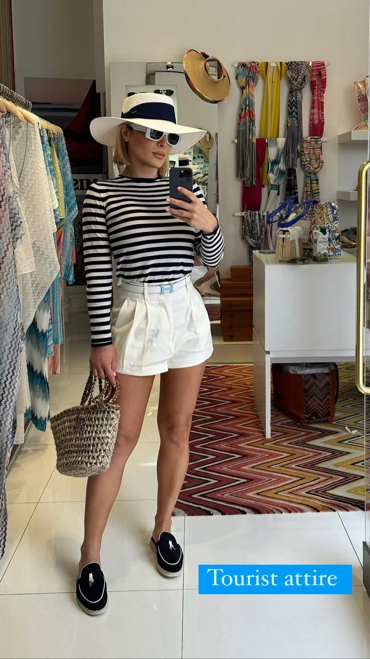Tourist attire 🤍

This woven Chanel bag is the perfect finishing touch!

#LTKShoeCrush #LTKStyleTip #LTKItBag