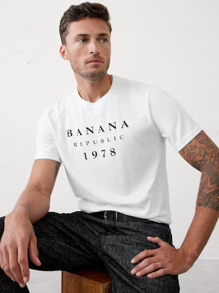 Graphic T-Shirt | Banana Republic Factory