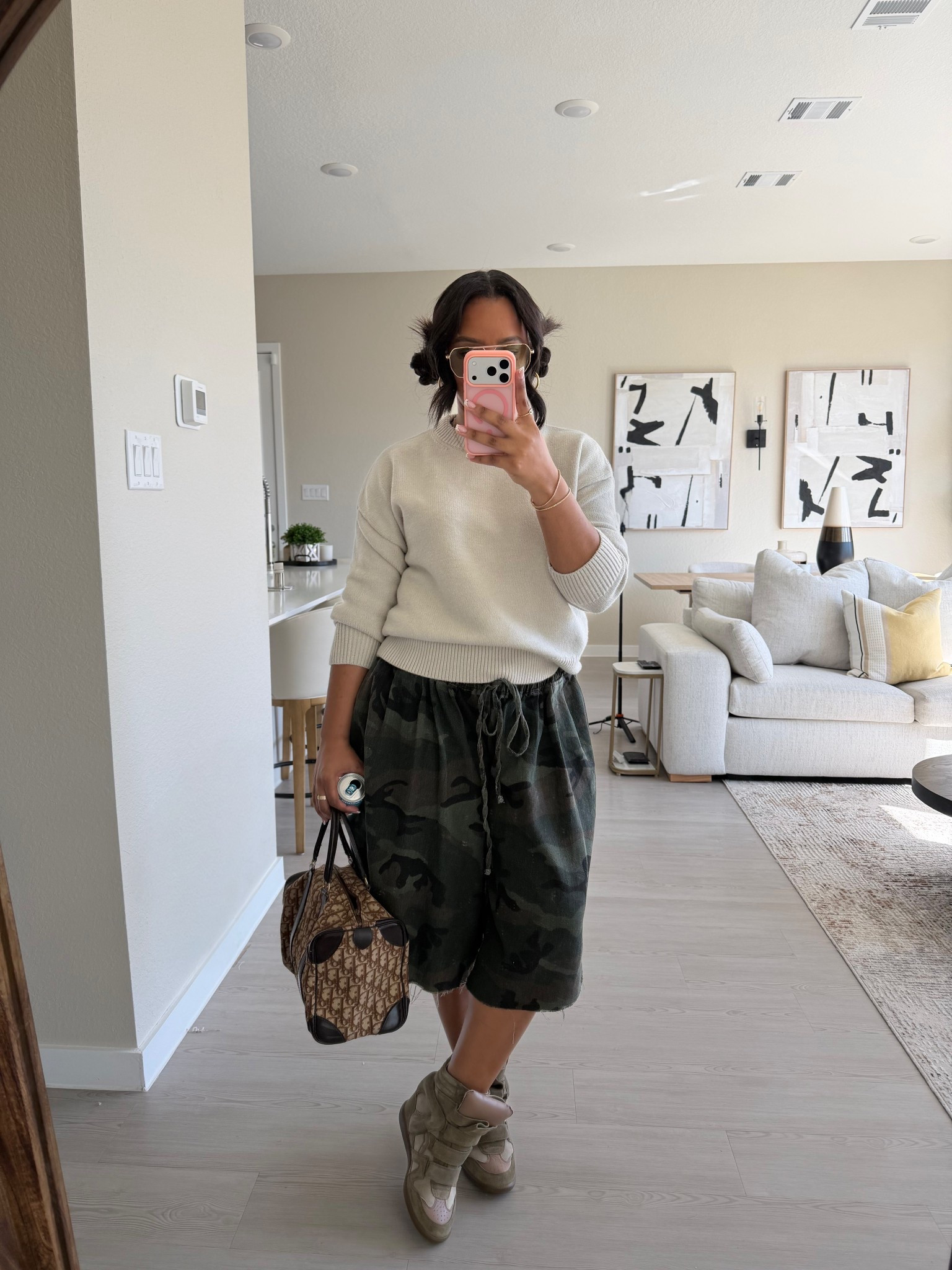 Midweek OOTD for a looser outfit day 

#LTKgrwm #LTKdayinmylife #LTKootd