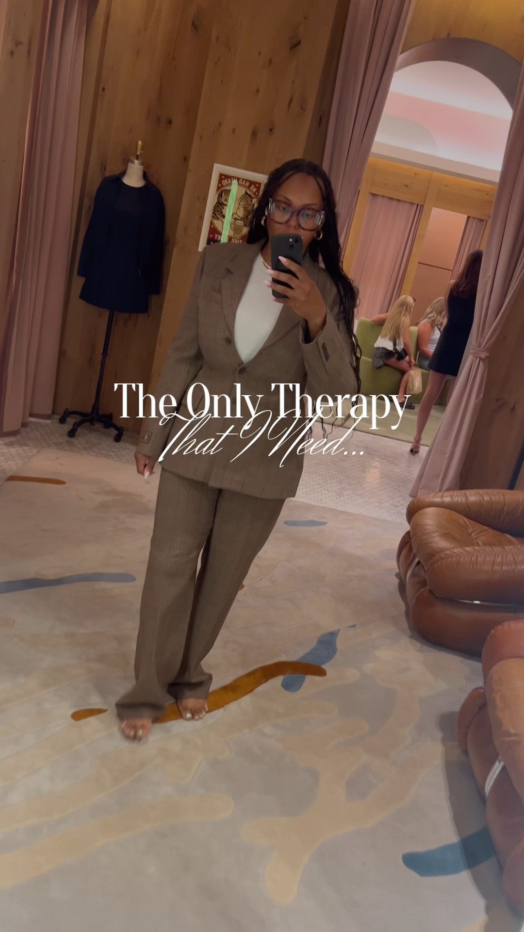 I definitely see what the hype is all about when it comes to Aritzia!! 

#LTKNYFW #LTKMidsize #LTKCon