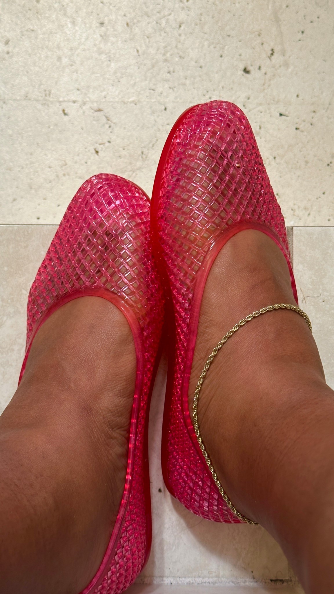 Jelly flats 

#LTKFindsUnder50 #LTKSeasonal #LTKShoeCrush
